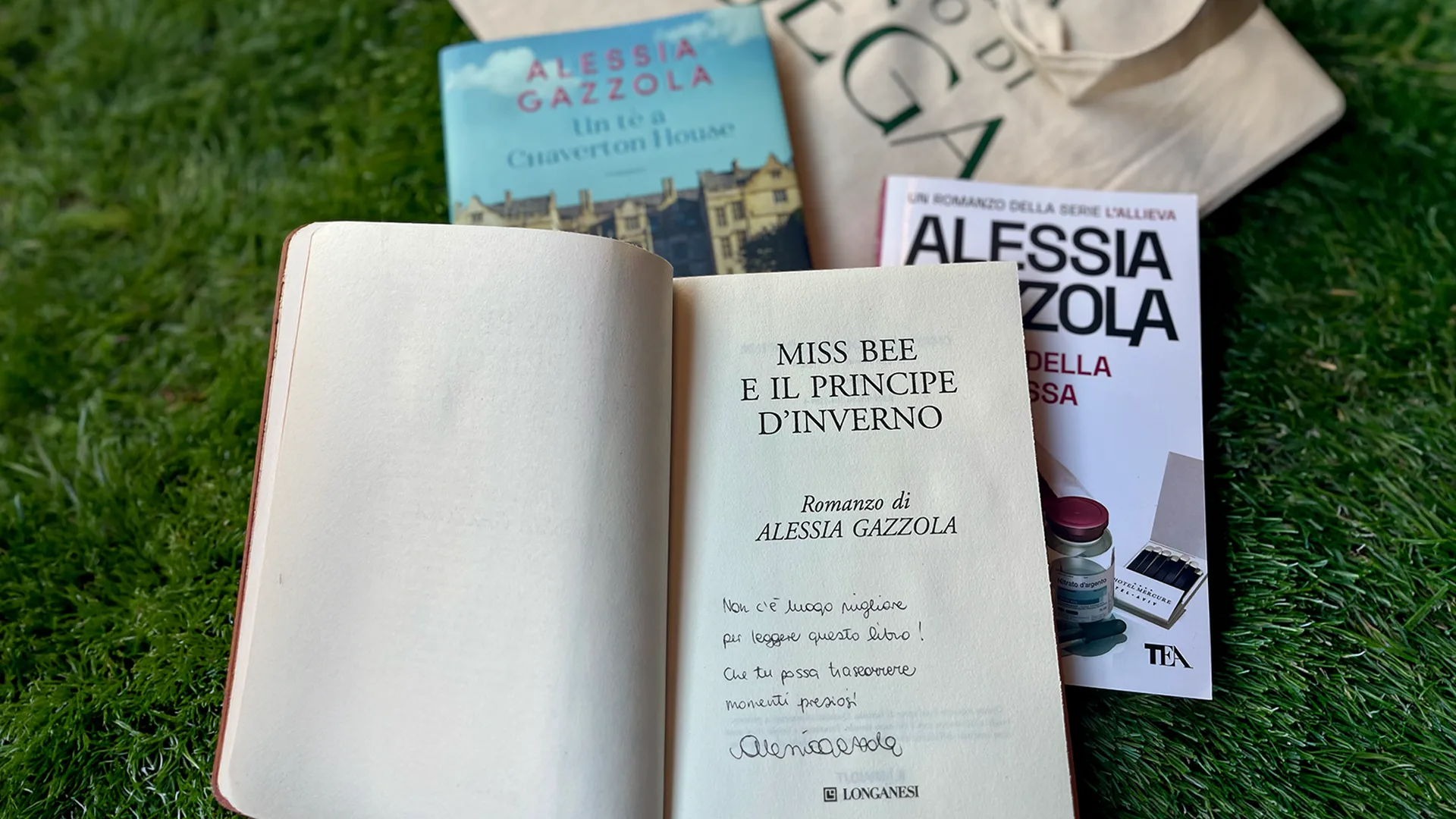 Piccola biblioteca del giardino 2